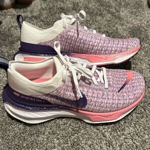 Nike invincible run 3